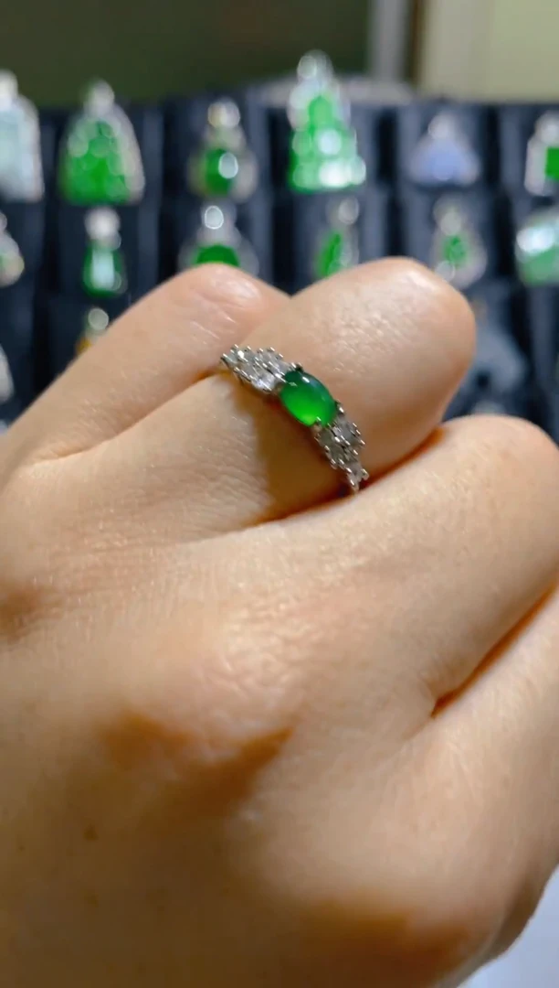 未镶嵌戒指翡翠天然翡翠多样性发货