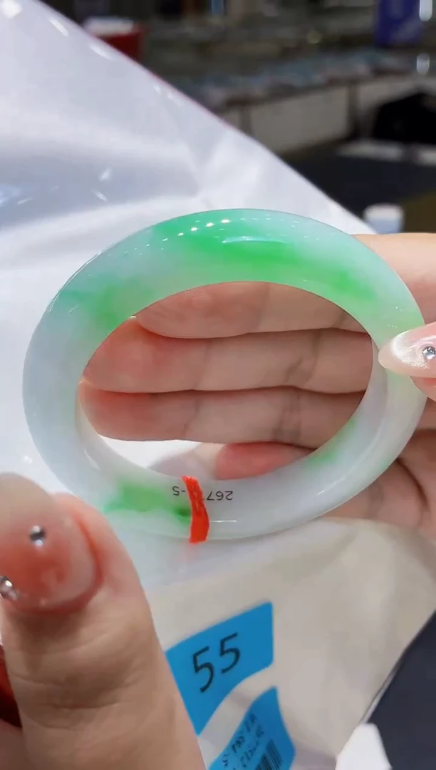 未镶嵌手镯翡翠翡翠手镯55