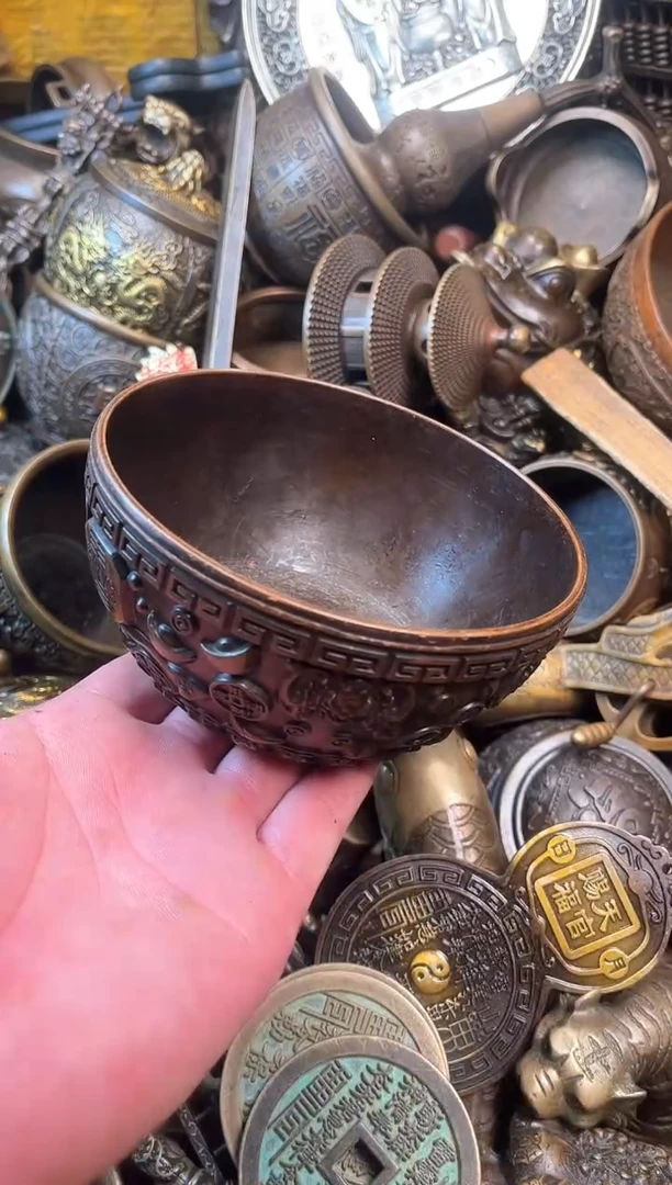 精美铜器点击下单