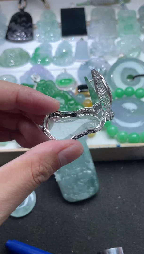 定制翡翠未镶嵌周*伦250613260商品