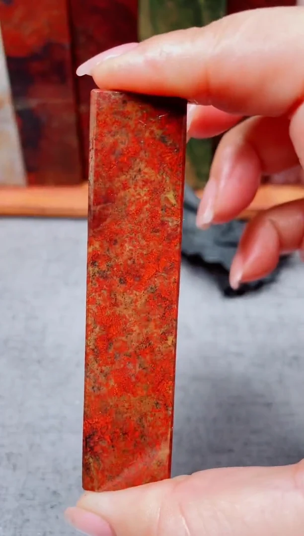 玉桂林鸡血玉素章66