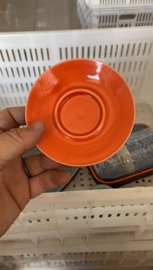 无运费险有瑕疵的摄影的产品有使用过的痕迹有点脏介意勿拍