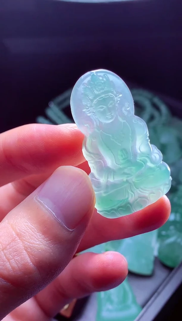 未镶嵌定制翡翠0***?毛货翡翠定制