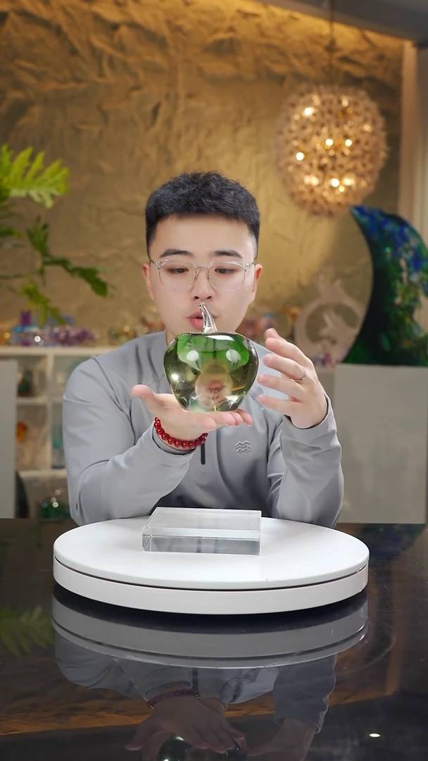 手工艺品琉璃绿色设计款青苹果摆件