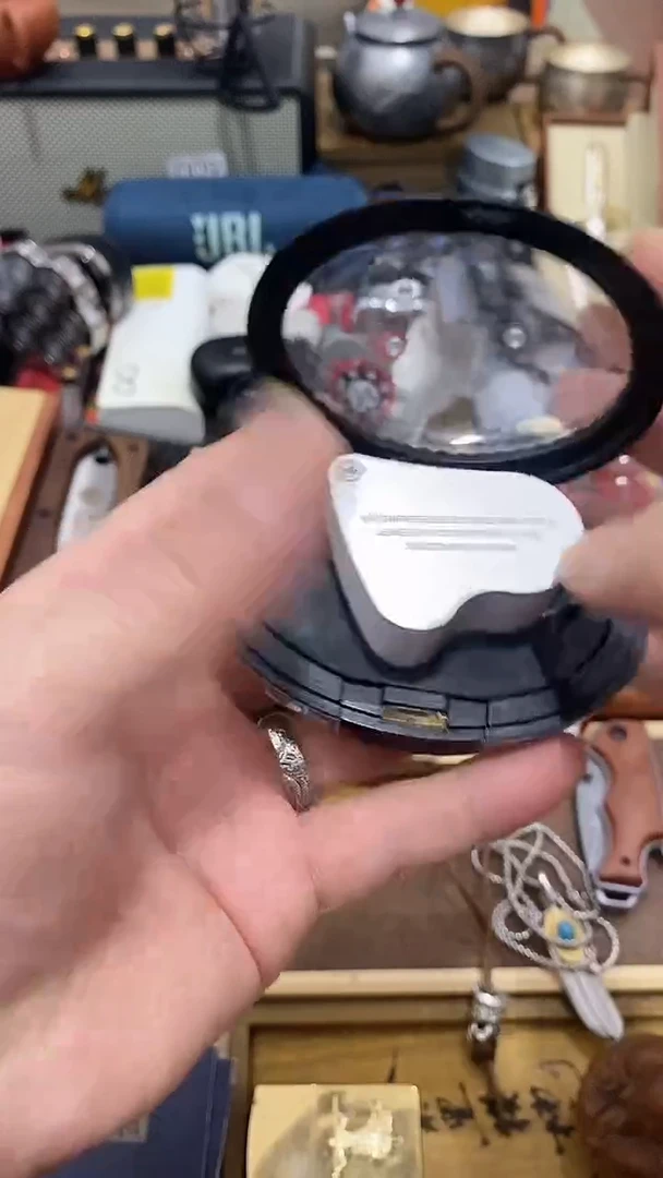 瓷片闪购商品 如图所示