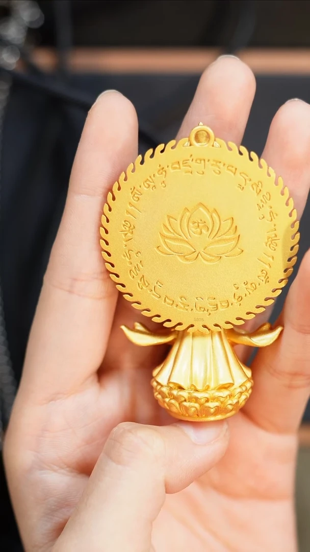 吊坠925银无千手