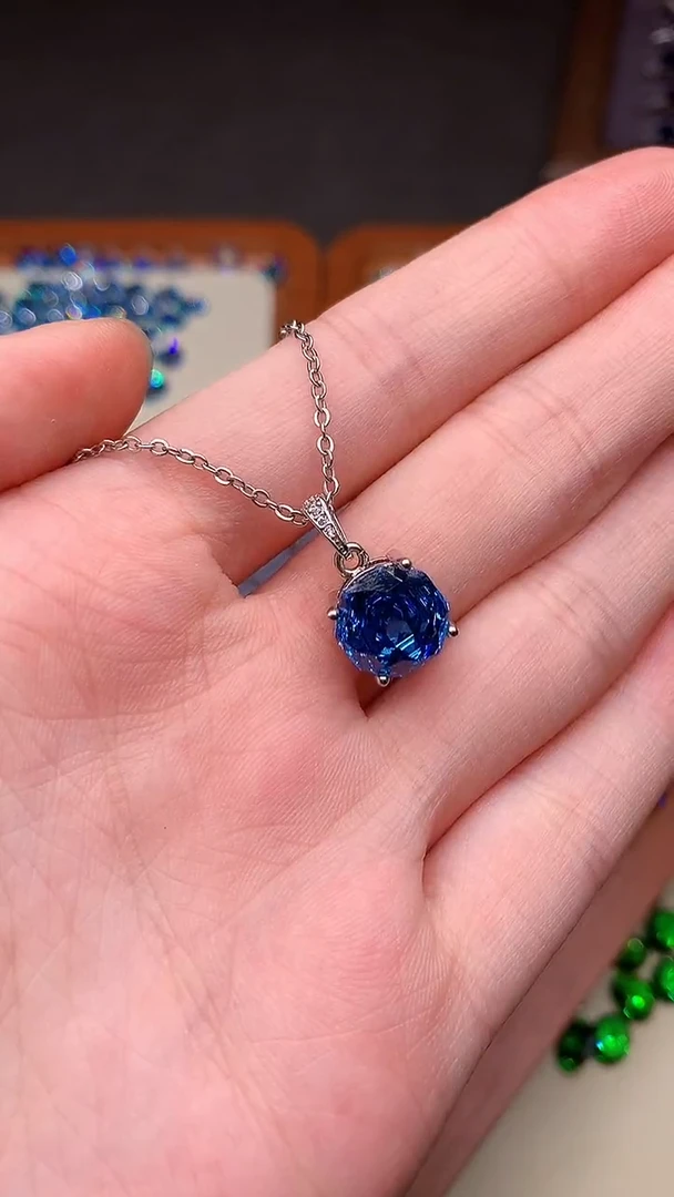 颈饰托帕石银S925镶嵌......