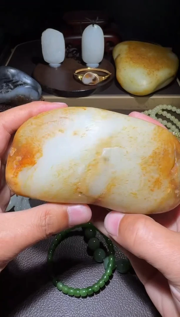 未镶嵌和田玉挂件和田玉