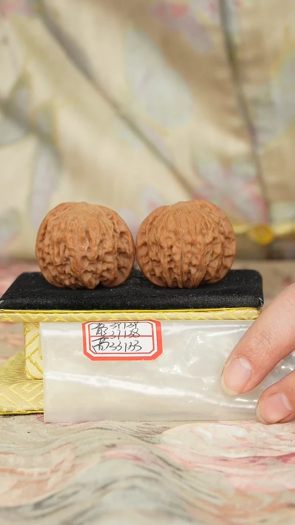 【闪购商品】文玩核桃把件磨盘