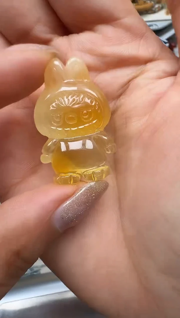 裸石琥珀未镶嵌如图