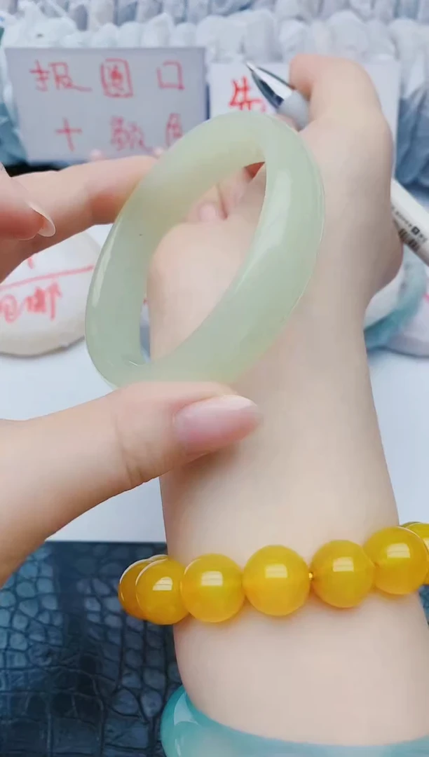 未镶嵌手镯石英质玉z70+60-61