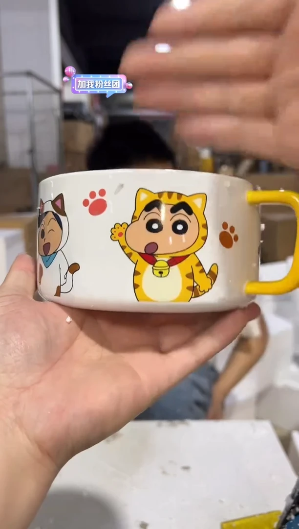 瓷片蜡笔小新猫咪泡面碗微瑕