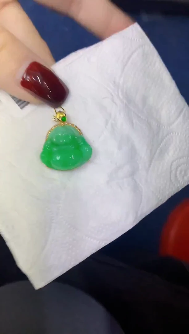 颈饰18K金镶嵌翡翠缅甸天然翡翠a货