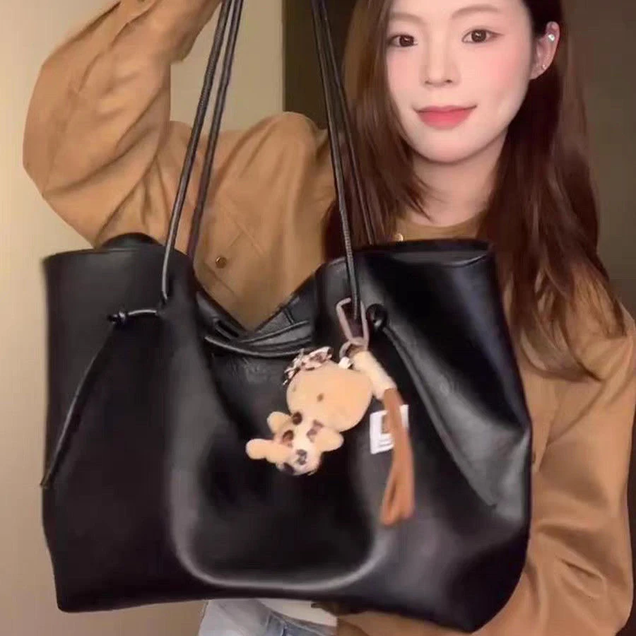 高级复古绑带软皮托特包女2025秋冬大容量PU皮质单肩时尚手提包包