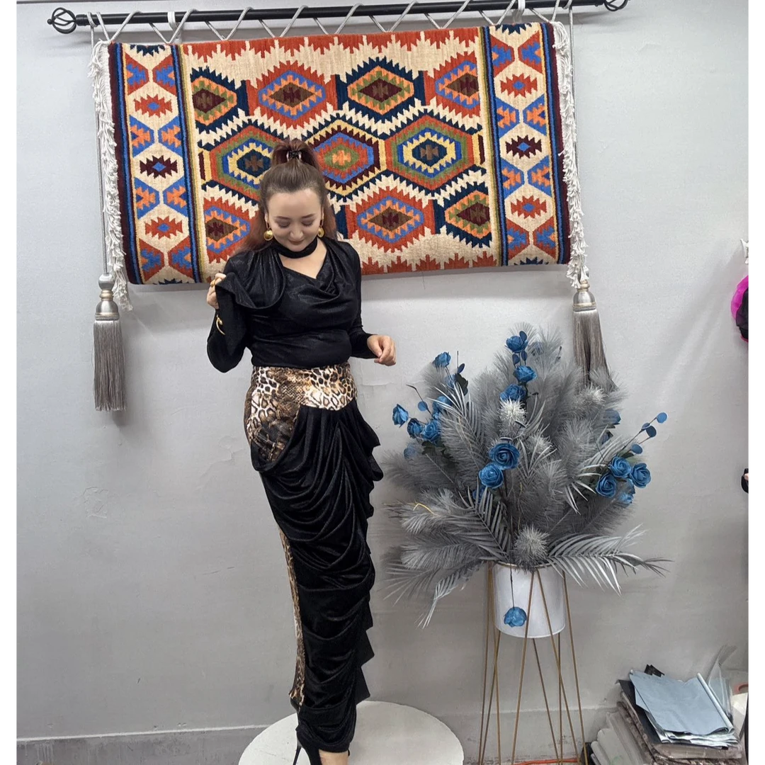 新款长袖带豹纹连衣裙 时尚 休闲 性感 气质