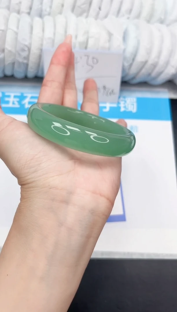 石英质玉手镯未镶嵌63-61.5TB