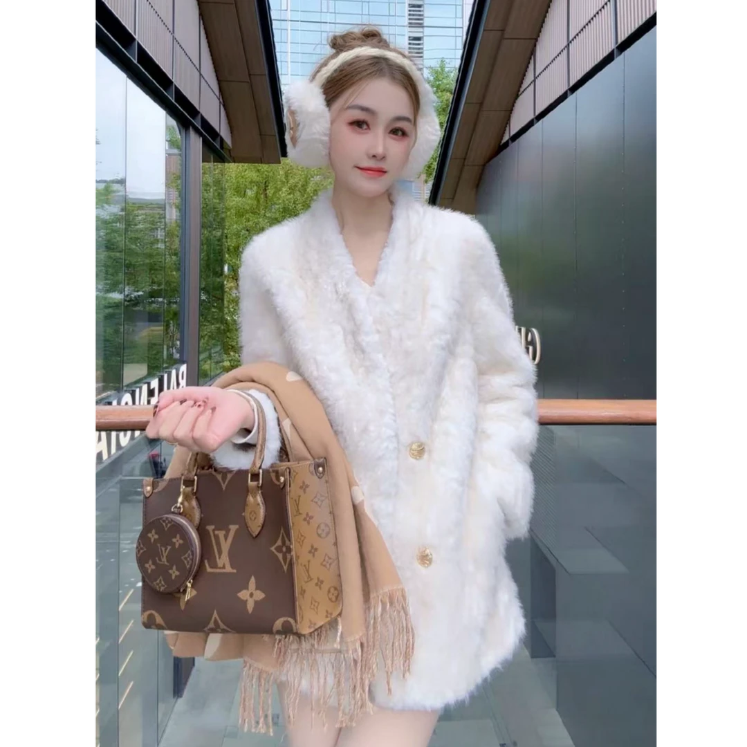 【双排扣花狐原版】2025年新款时尚气质压花工艺麂皮外套