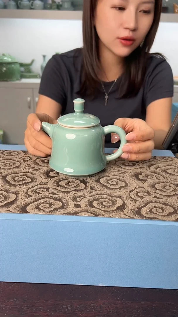 龙泉云间青瓷小米茶器