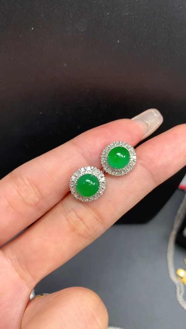 【闪购商品】翡翠颈饰18K金镶嵌耳包1613