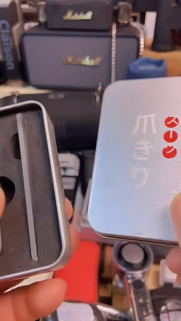 瓷片闪购商品，如图所示