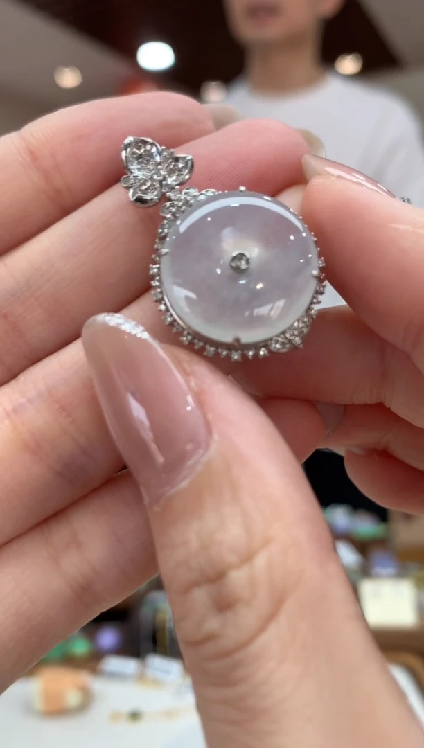 吊坠(不含链)18K金镶嵌翡翠平安扣