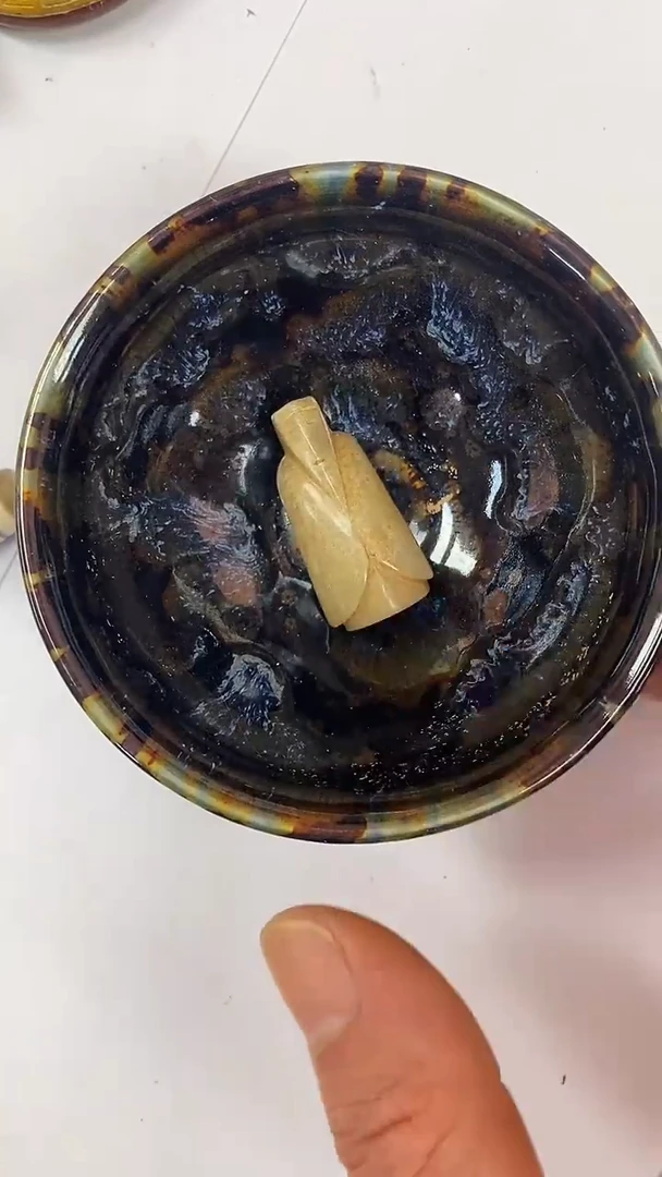 摆件瓷瓷212121122112