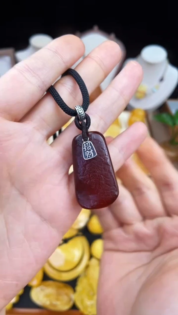 琥珀未镶嵌珠宝奇石柒月