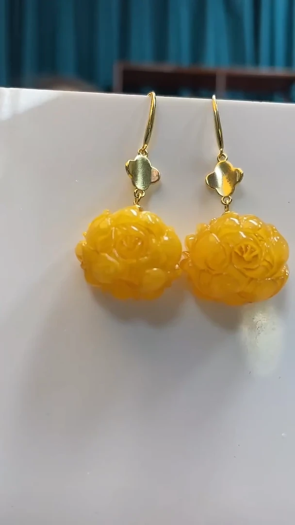 银S925镶嵌蜜蜡耳饰牡丹花耳饰