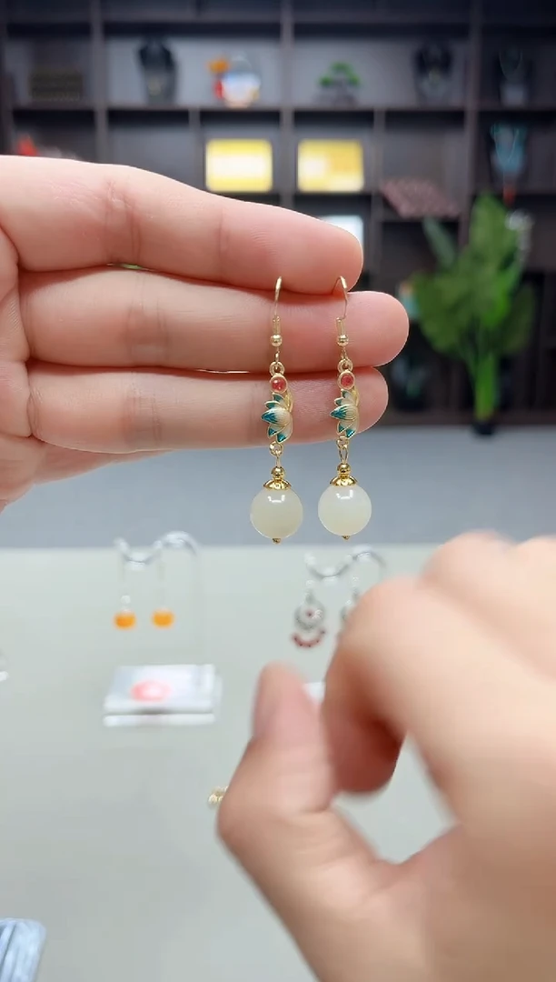 银S925镶嵌和田玉耳饰711000