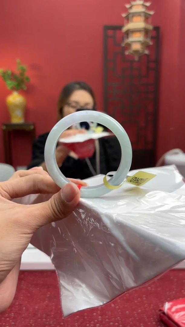 未镶嵌手镯翡翠翡翠手镯