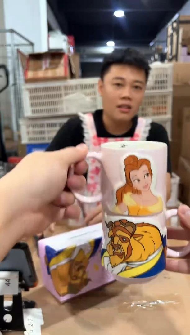 瓷片原盒美女与野兽对杯