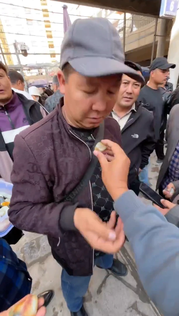 未镶嵌和田玉挂件和田玉