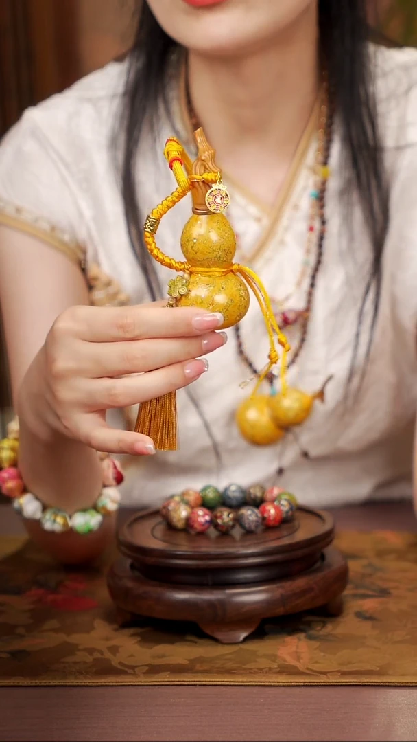 120易林大漆开口小葫芦----168