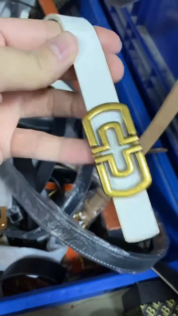 2025新款女士I经典时尚百搭轻奢皮带