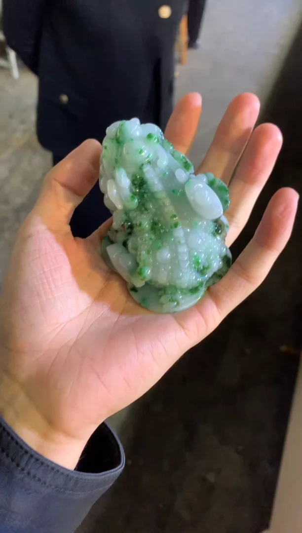 未镶嵌挂件翡翠猫*翡翠摆件