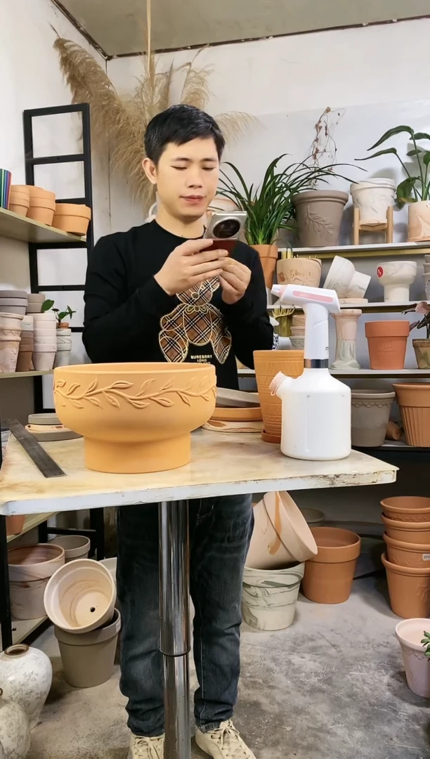 【闪购商品】红陶25*16红陶矮盆 1盆无托