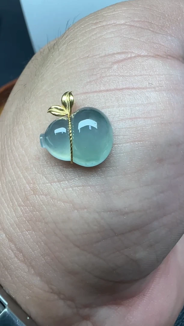 颈饰18K金镶嵌翡翠（47号）纯天然A货缅甸翡翠 葫芦锁骨吊坠