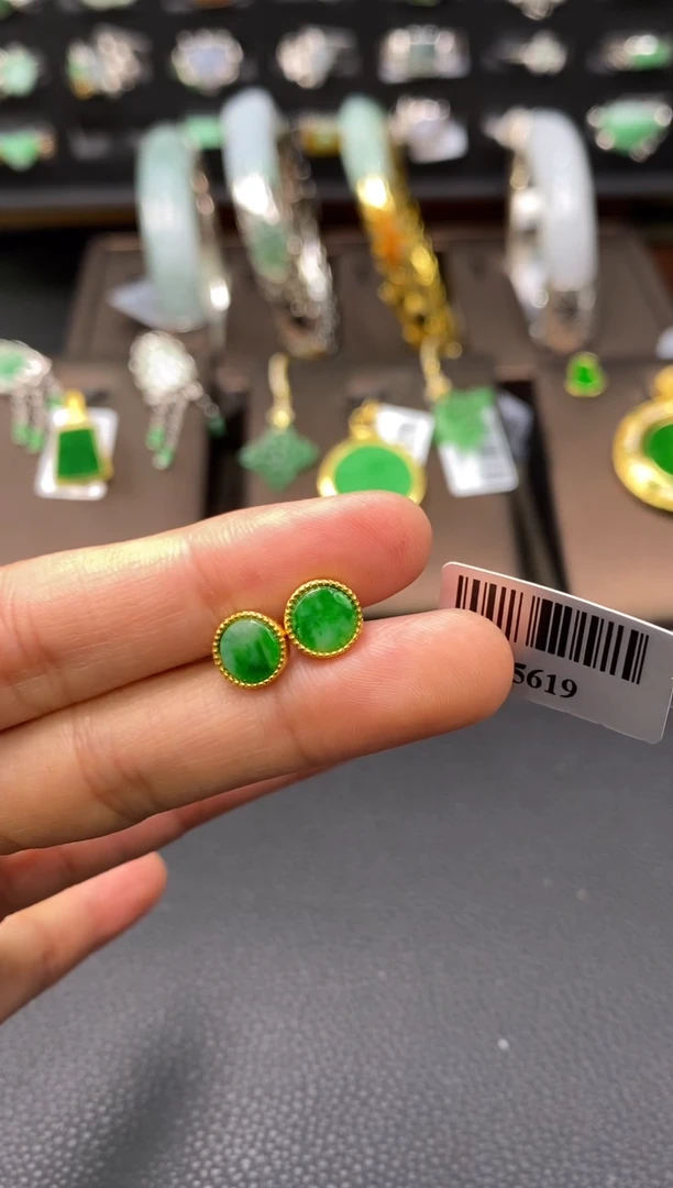 颈饰银S925镶嵌翡翠净货15619