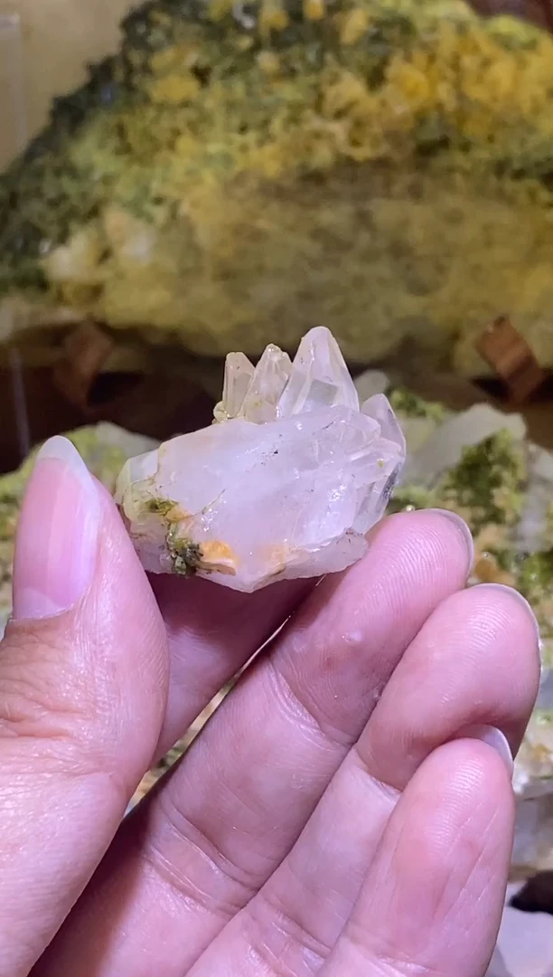 未镶嵌珠宝半成品水晶74号四川超七花园水晶原石