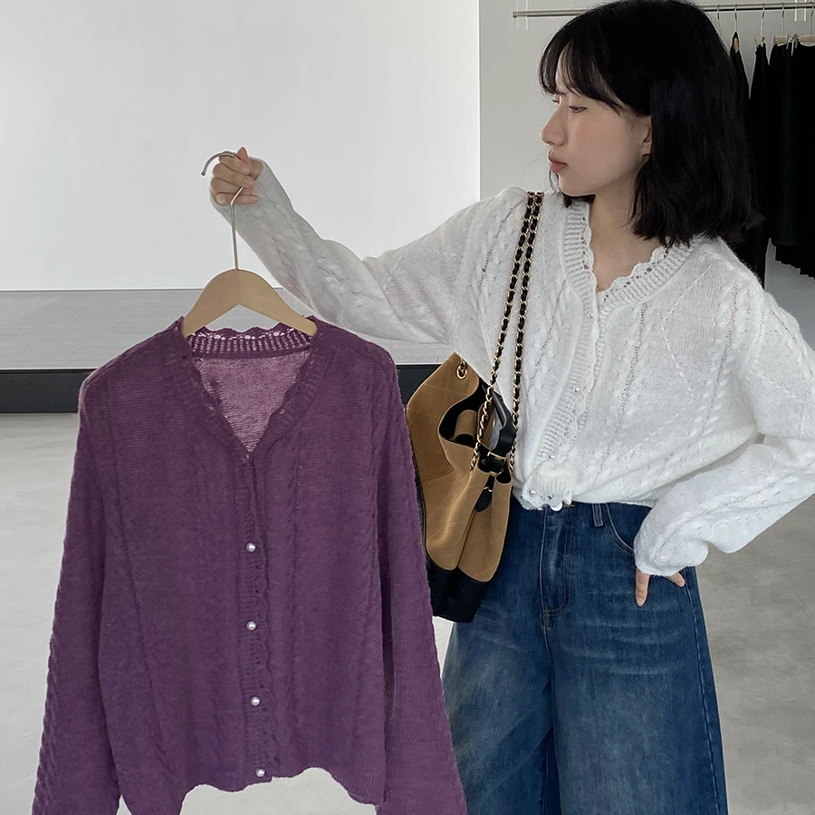 2025温柔风珍珠扣花边针织开衫女早秋新款软糯亲肤毛衣外套