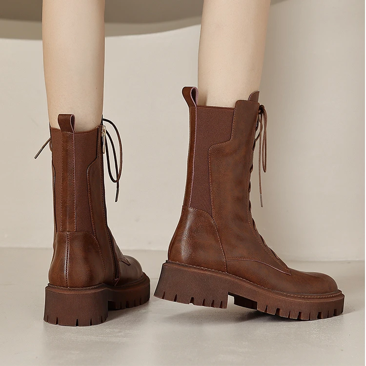 棕色真皮马丁靴女弹力瘦瘦靴英伦厚底短靴中筒切尔西春秋单靴大码