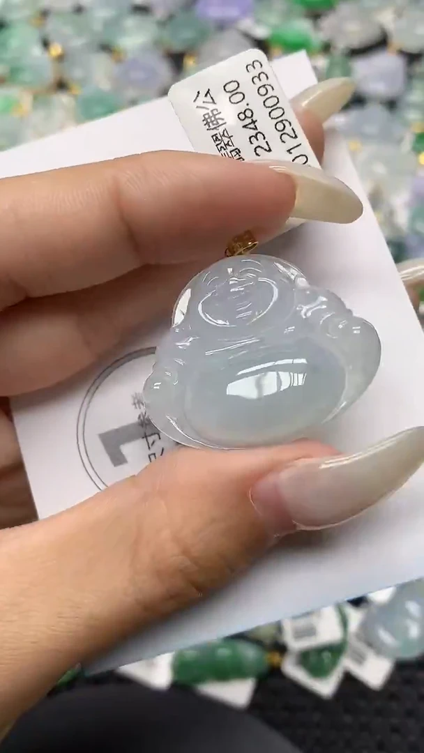 颈饰18K金镶嵌翡翠11111111111