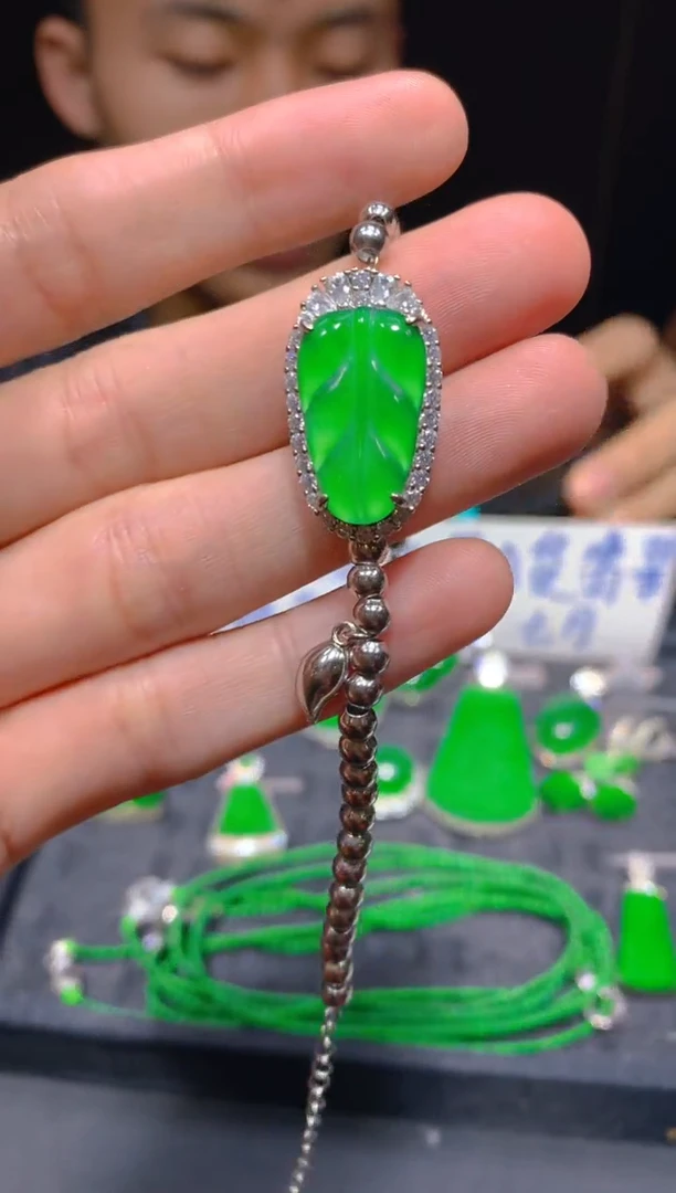 未镶嵌定制翡翠303多样性发货（发其一）