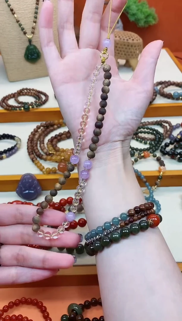 未镶嵌檀香木手串莺歌绿香香水晶手串