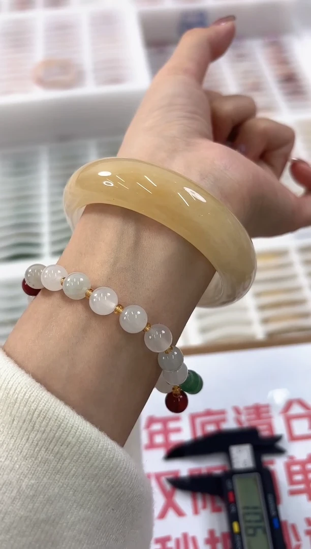 未镶嵌手镯石英质玉72-58HU