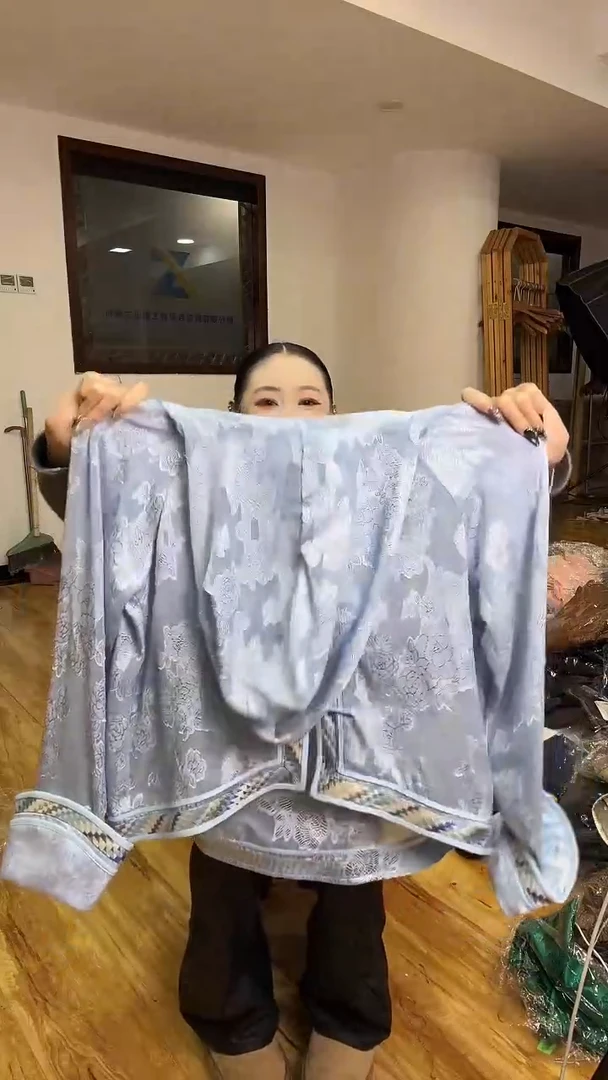 M码   130斤    防晒