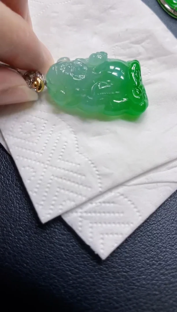 翡翠18K金镶嵌颈饰高***等财神