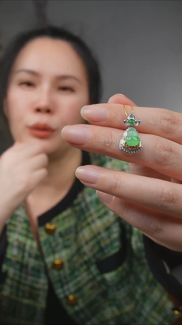 吊坠(不含链)18K金镶嵌翡翠天然缅甸翡翠吊坠