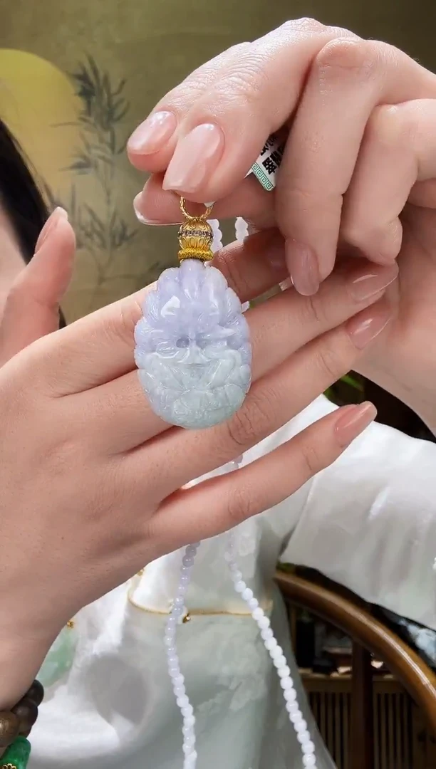 颈饰未镶嵌翡翠吊坠