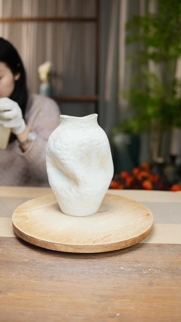 【闪购商品】陶瓷花器陶瓷花瓶手捏瓶002瑕疵